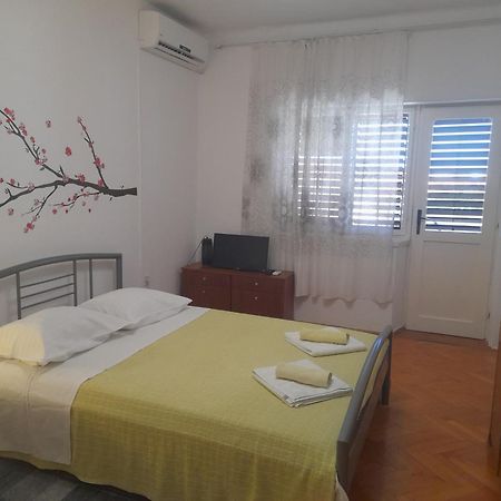 Apartment Gulin 시베니크 외부 사진
